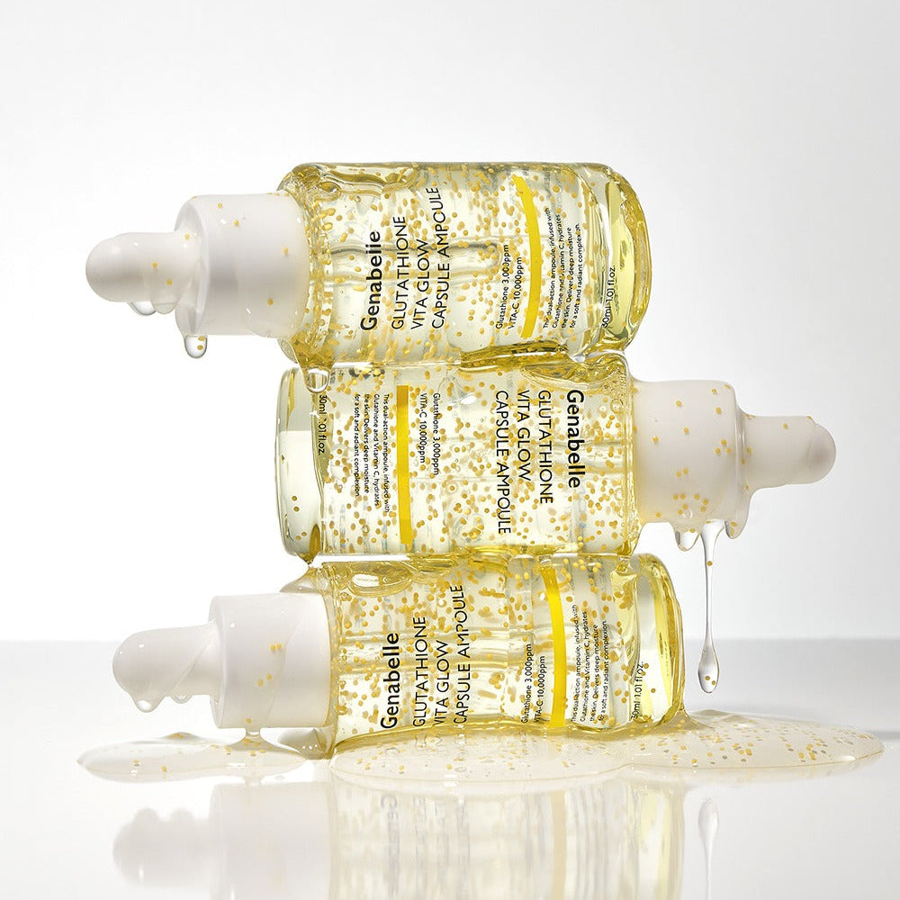 GENABELLE Glutathione Vita Glow Capsule Ampoule 30ml de Genabelle, packshots en ampoule dorée sur fond blanc