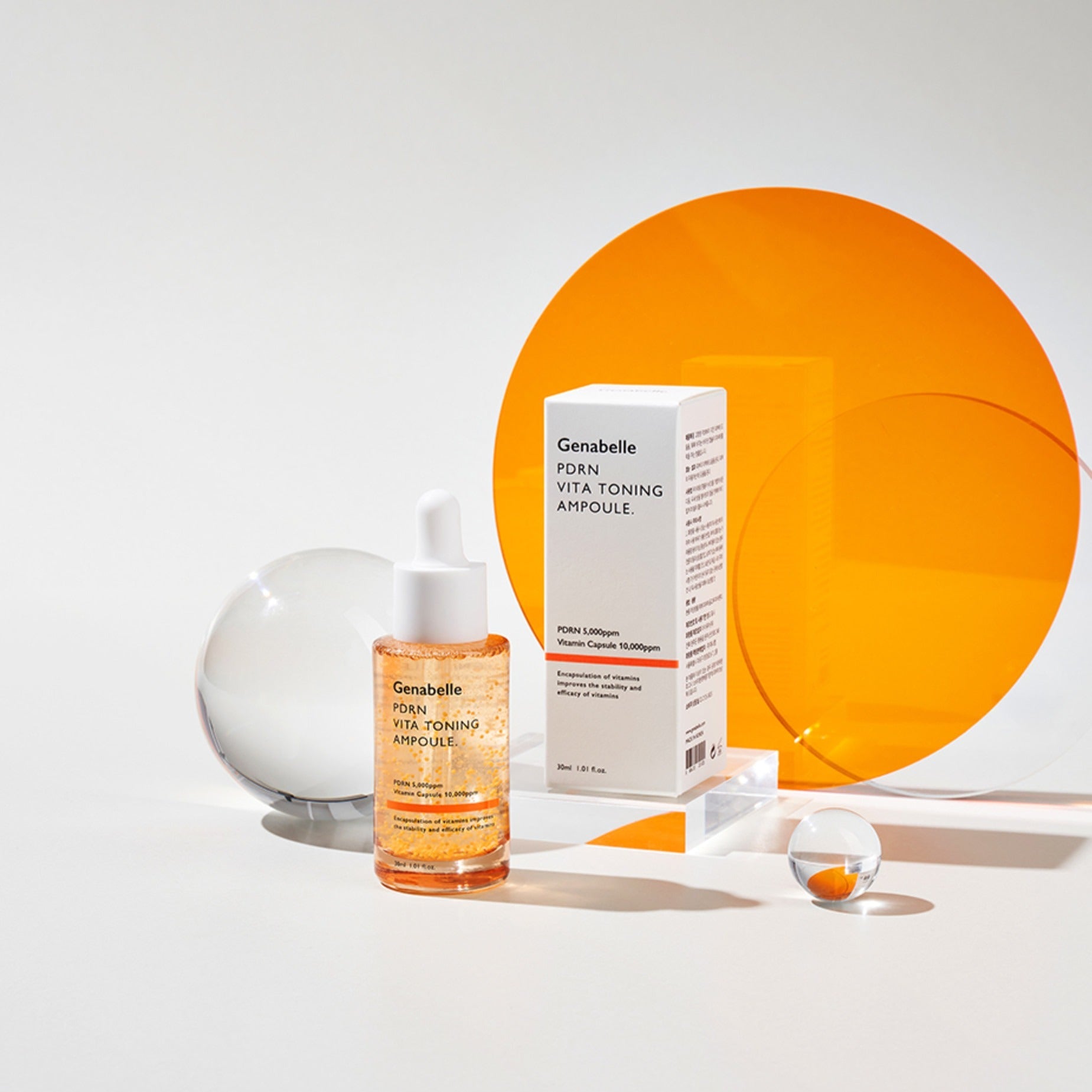 GENABELLE PDRN Vita Toning Ampoule 30ml : flacons et boîte sur fond blanc, marque Genabelle, contexte beauté.