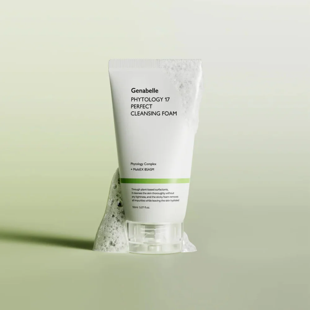 GENABELLE Phytology 17 Perfect Cleansing Foam 150ml de Genabelle, tube moussant sur fond clair, photo produit.