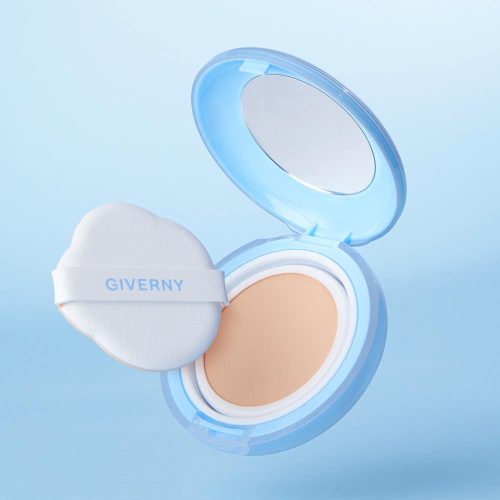 GIVERNY Cloud Mesh Cushion 15gX2 (Main Product + Refill) (SPF 40, PA++) avec coussin bleu, vue produit sur fond clair.
