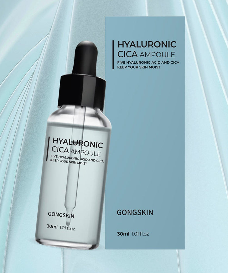 GONGSKIN Hyaluronic Cica Ampoule 30ml, flacon sérum sur fond bleu, marque GONGSKIN et contexte skincare visage.
