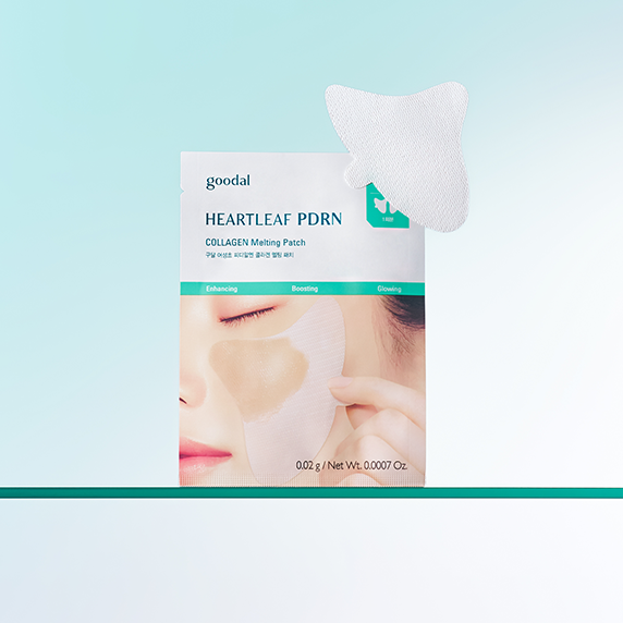 Décris l'image en français en mentionnant le produit, la marque et le contexte visuel : GOODAL Heartleaf PDRN Collagen Melting Patch (4 sheets)