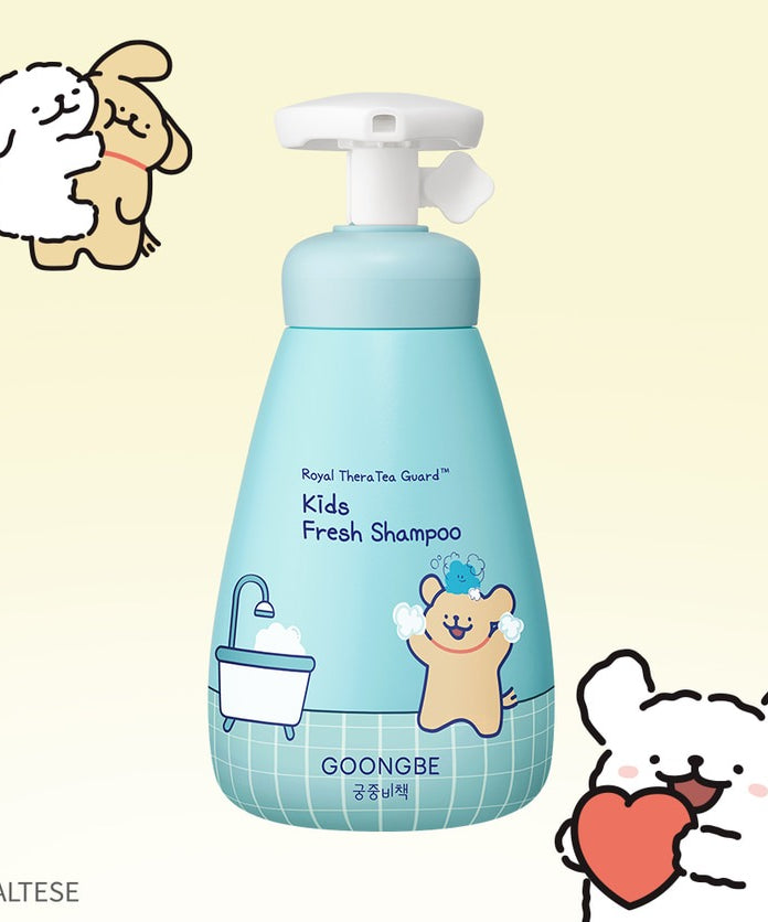 GOONGBE Kids Fresh Shampoo 300ml [Gungjungbicheok x Maltese] — bouteille bleue avec dessins d’enfants, marque et contexte visuel.