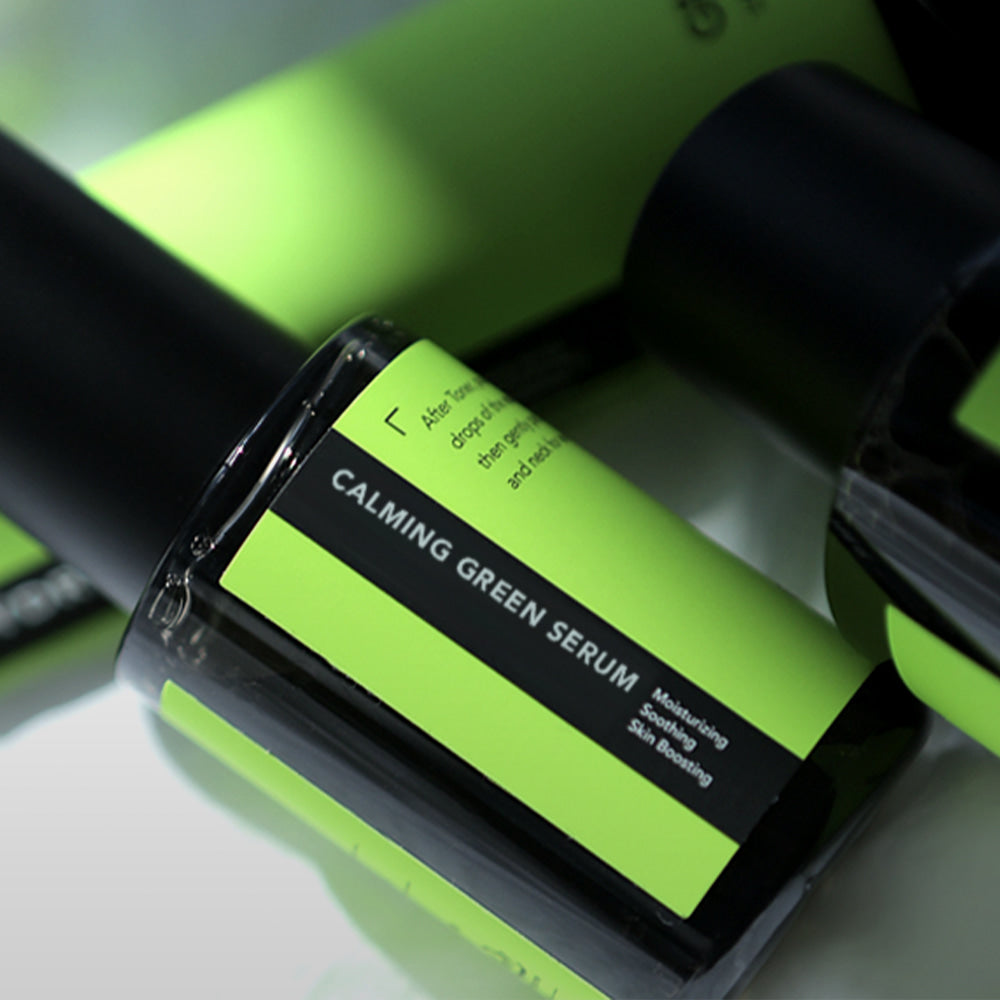 GRAFEN Calming Green Serum 50ml, flacon vert sur fond clair, ambiance spa, étiquette visible.