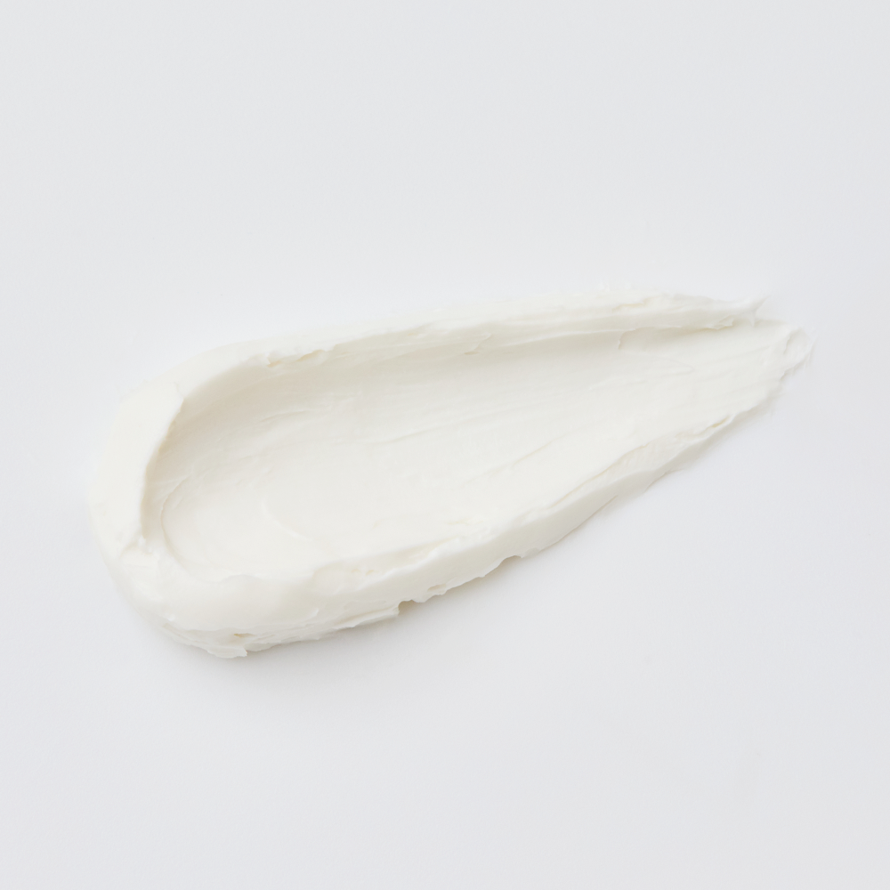 GRAFEN  Control Paste Wax 100ml, pâte cire blanche de la marque Grafen, sur fond clair, produit cosmétique automobile.