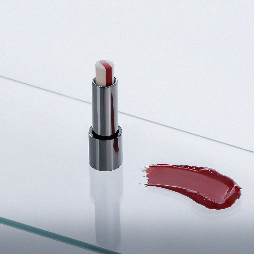 GRAFEN Triple Lip™ 3.9g : rouge à lèvres sur fond blanc et miroir, marque GRAFEN en gros plan.