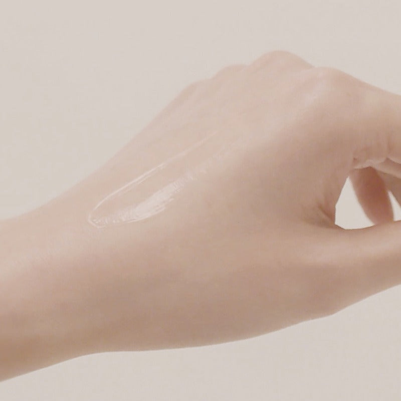 HARUHARU Black Rice Hyaluronic Essence 50ml