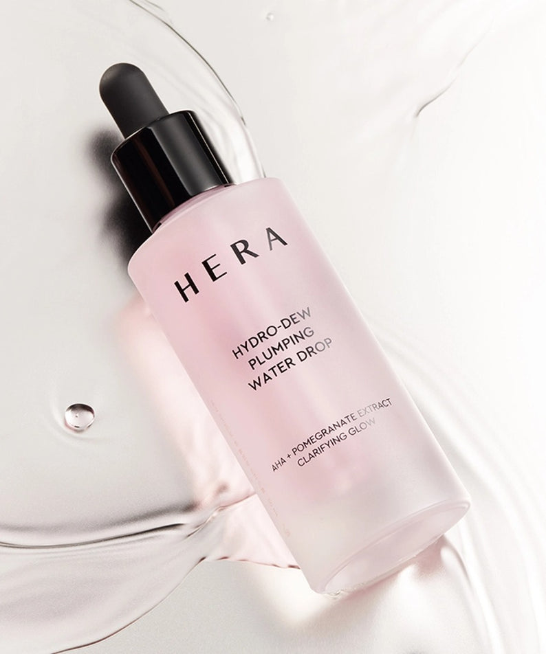 Flacon de 50ml HERA Hydro-Dew Pluming Water Drop pour hydratation intense.