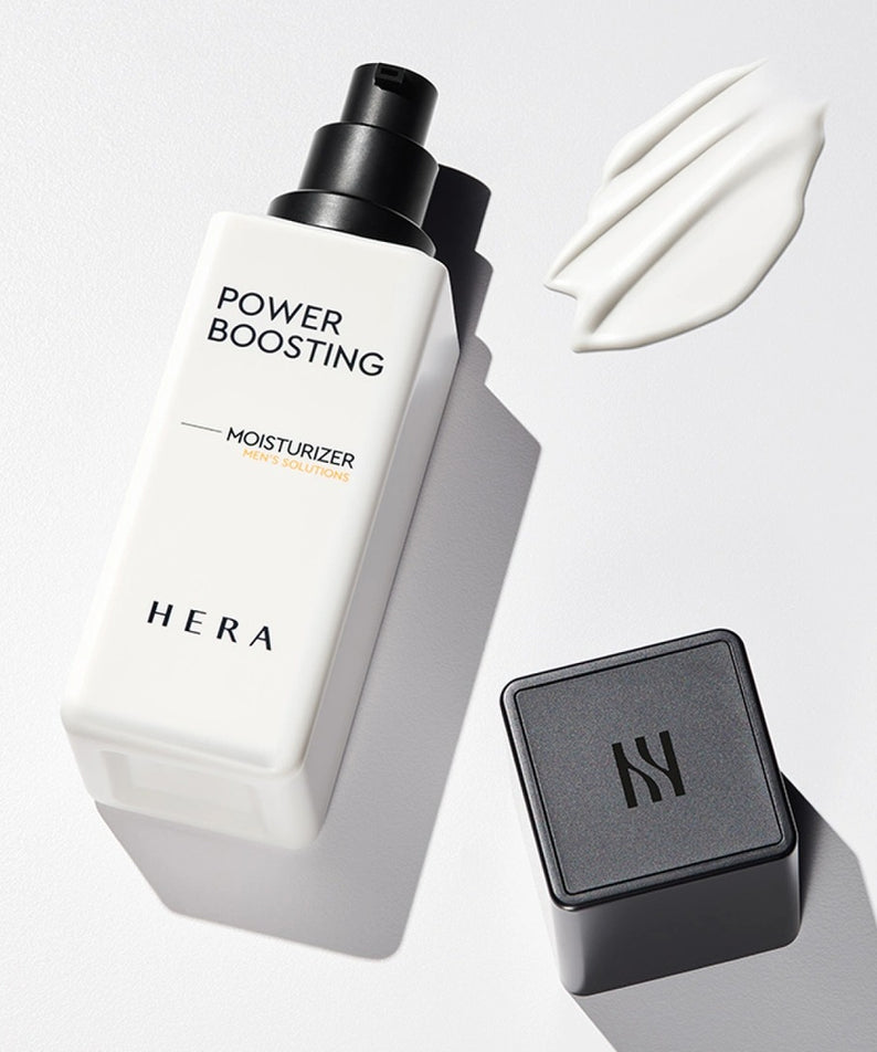 HERA Powder Boosting Moisturzer 110ml, hydratant visage puissant, flacon et crème sur fond blanc, amélioration peau efficace