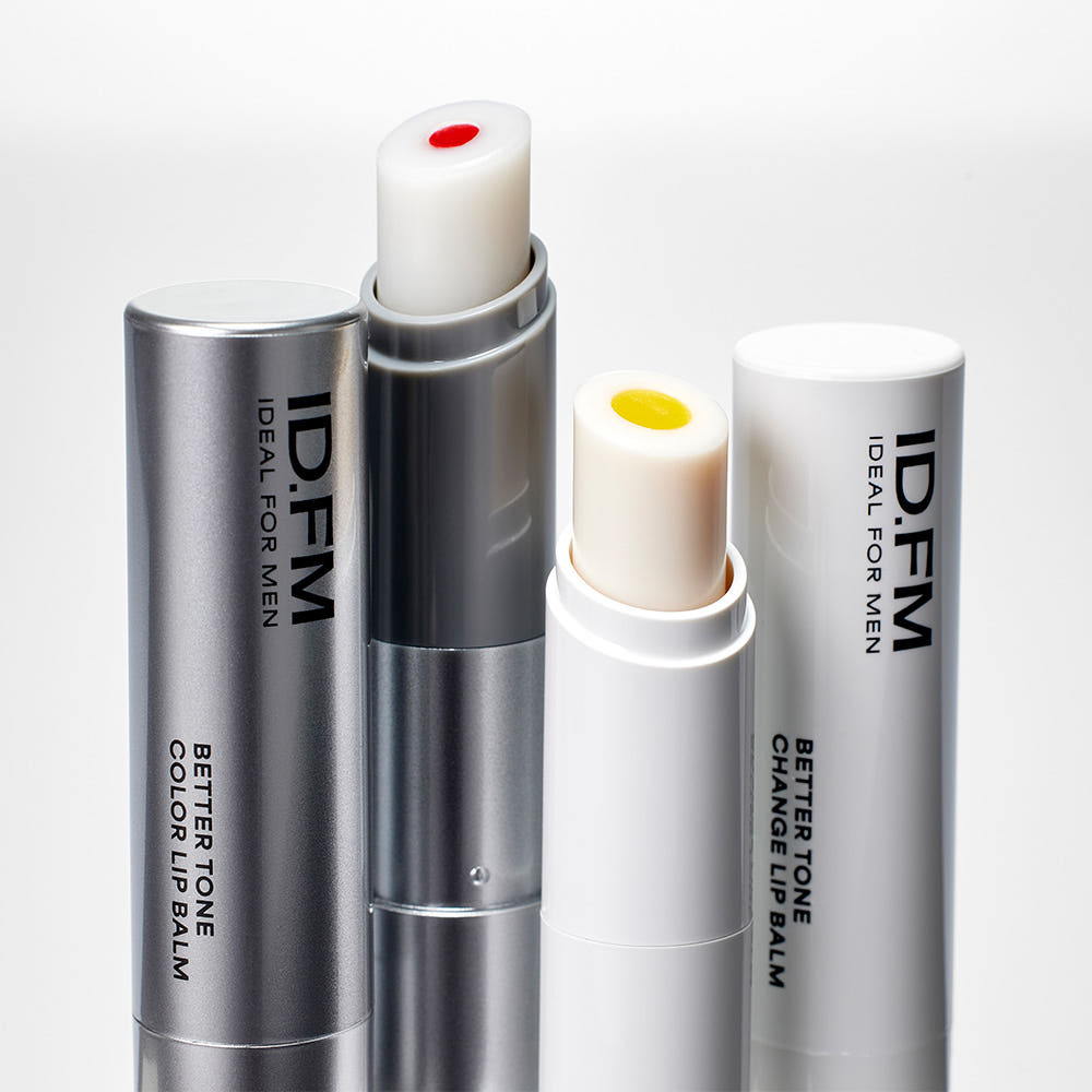 IDEAL FOR MEN Baretone Color Lip Balm 4g, baume à lèvres pour hommes Baretone, gros plan sur tubes couleur blanche/jaune