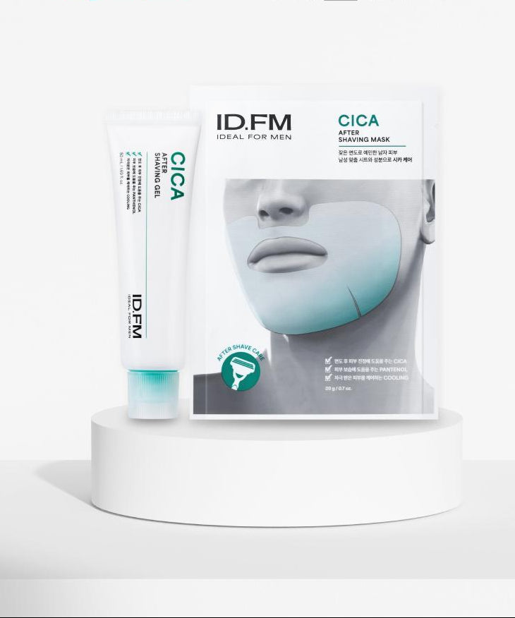 IDEAL FOR MEN Cica After Shave Gel 50ml, IDFM, sur présentoir blanc, visuel produit et masque Cica