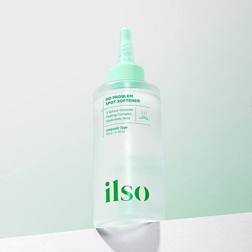 ILS0 No Trouble Spot Softener 150g d’ILSO en flacon vert sur fond blanc, produit de soin anti-taches.