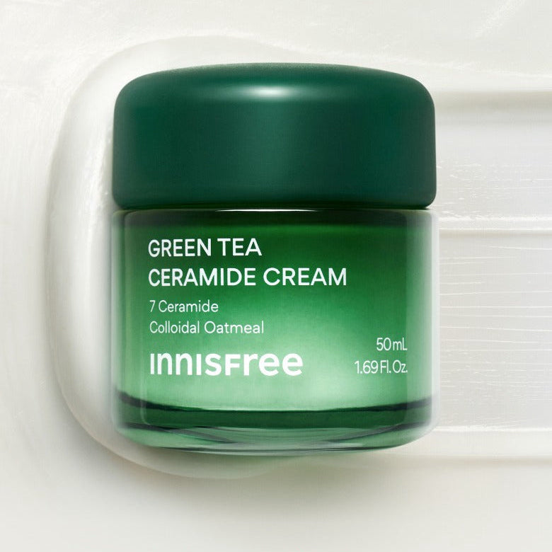 INNISFREE Green Tea Ceramide Cream 50ml, pot vert sur fond blanc, crème hydratante INNISFREE en contexte cosmétique.