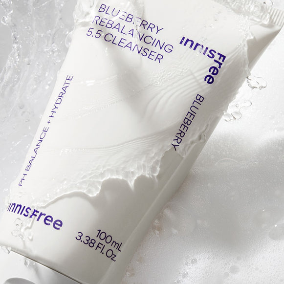 INNISFREE Blueberry Rebalancing 5.5 Cleanser