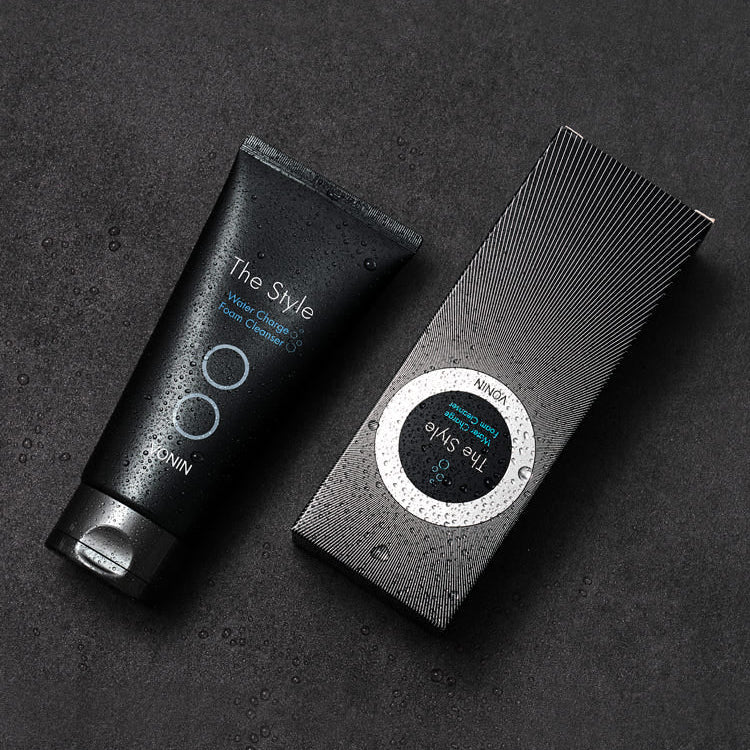 ISAKNOX  Bonin The Style Water Charge Foam Cleanser 150g