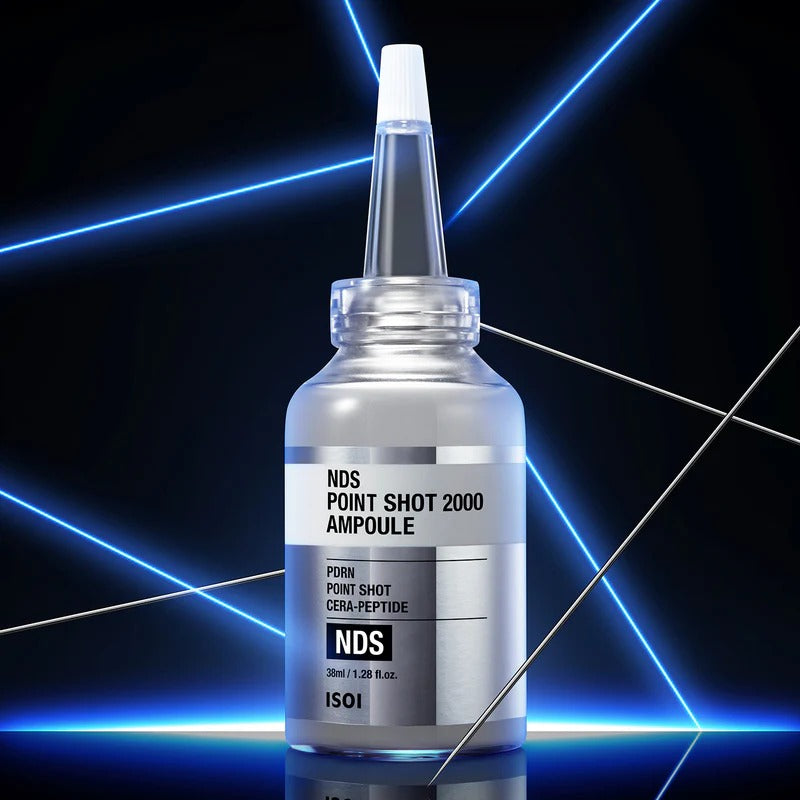 IS0I NDS Point Shot 2000 Ampoule 38ml, flacon au centre sur fond bleu néon lumineux (marque IS0I)