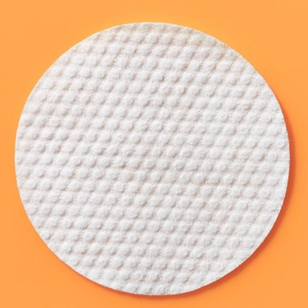 ISOI PHA Mild All Cleansing Pad 60 sheets : pad blanc sur fond orange, marque ISOI en visuel produit