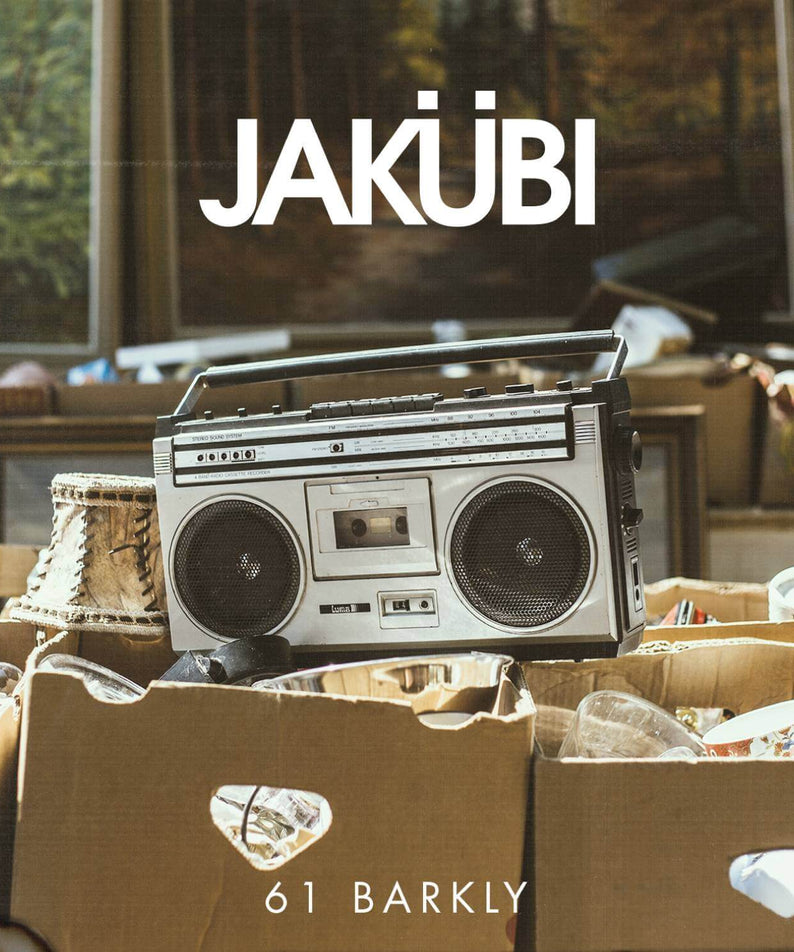 JAKUBI - 61 BARKLY - 61 BARKLY ( Import) - Album Kpop, aperçu boombox dans un décor vintage avec le nom JAKUBI