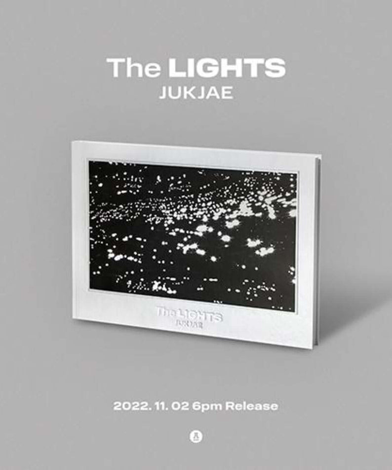 JUKJAE - [The LIGHTS] - Album Kpop : pochette “The LIGHTS” sur fond gris, visuel lumineux et moderne