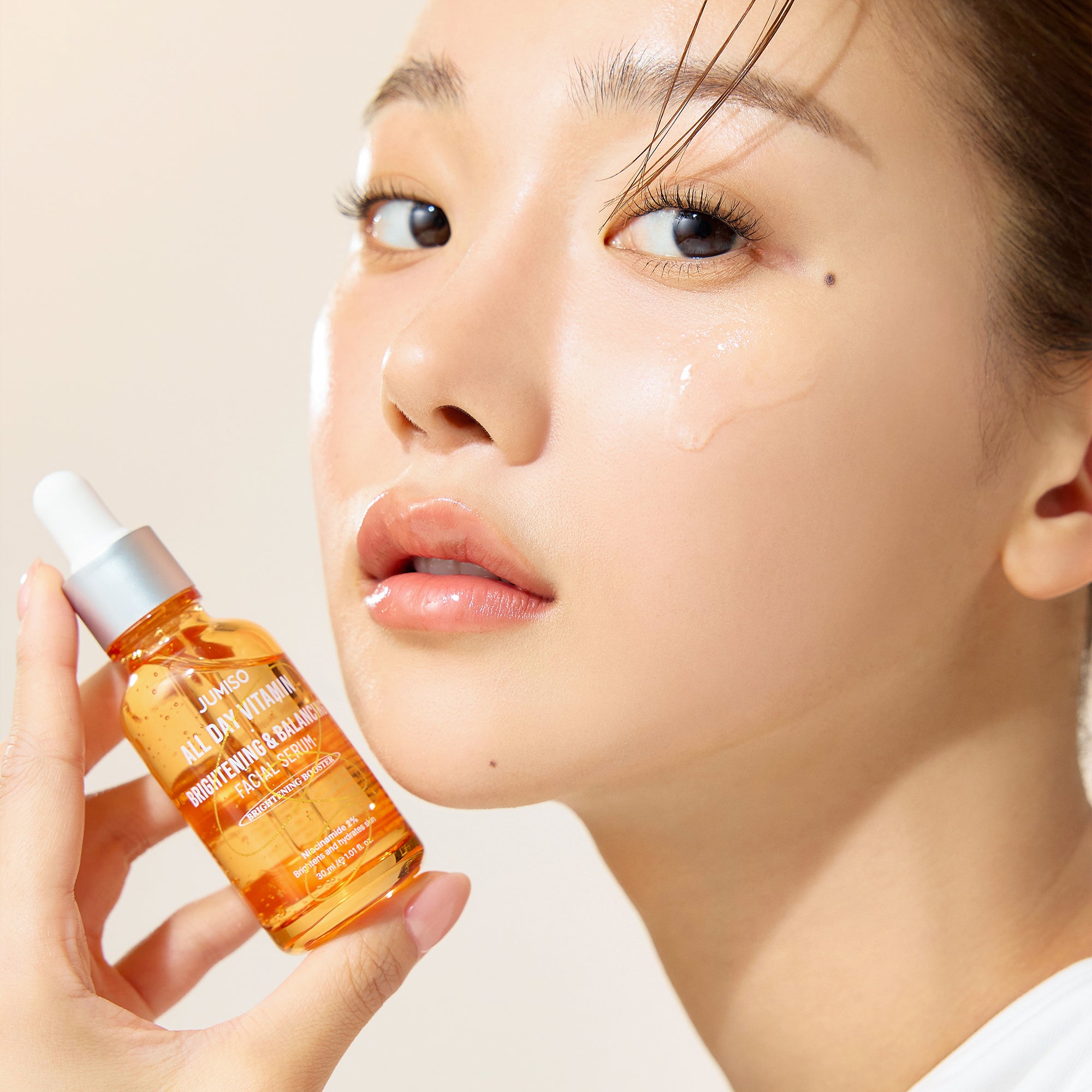 JUMISO All Day Vitamin Brightening & Balancing Facial Serum disponible sur Ma petite Coree, ton Eshop 100% K-beauty en direct de Seoul