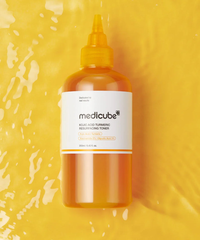 MEDICUBE Kiojic Acid Turmeric Resurfacing Toner 200ml