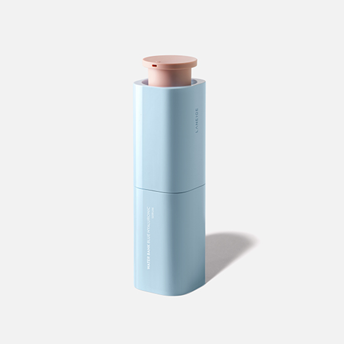 LANEIGE Water Bank Blue Hyaluronic Serum 50ml de la marque LANEIGE, flacon bleu sur fond blanc, packaging skincare