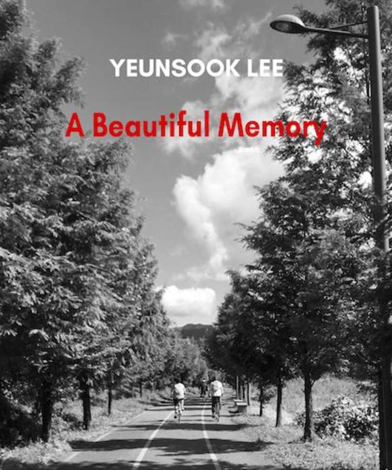 LEE YEONSUK - 2nd Album [A BEAUTIFUL MEMORY] - Album Kpop : cover noir et blanc, parc, deux personnes, marque YEONSUK LEE