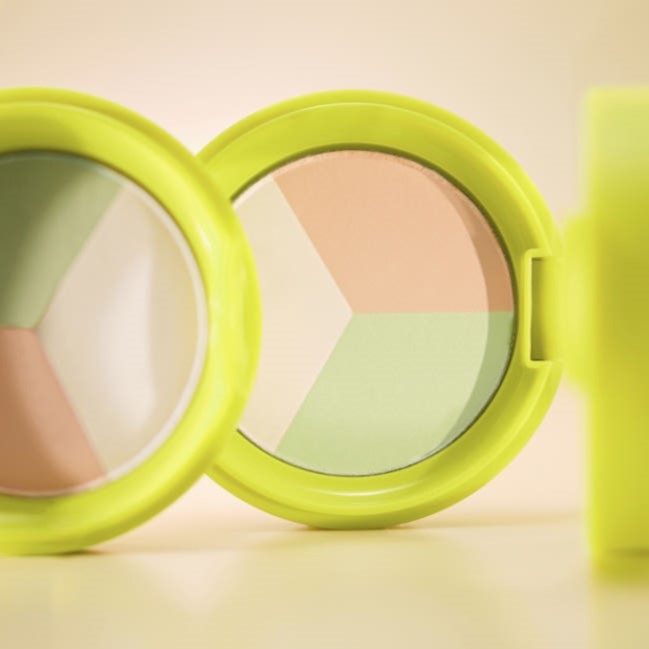 LUNA Comfy Tone Blur Pact disponible sur Ma petite Coree, ton Eshop 100% K-beauty en direct de Seoul