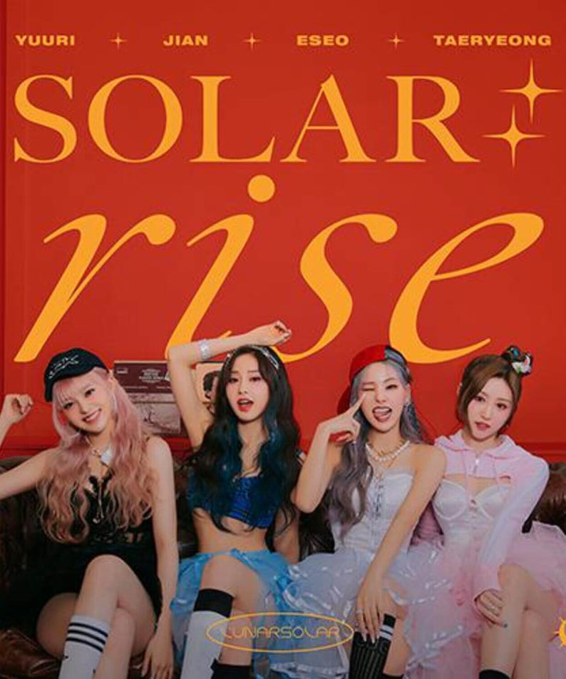 LUNARSOLAR - 2nd Album [ SOLAR : rise ] - Album Kpop, visuel rouge avec membres, titres SOLAR N'ISE et étoiles.