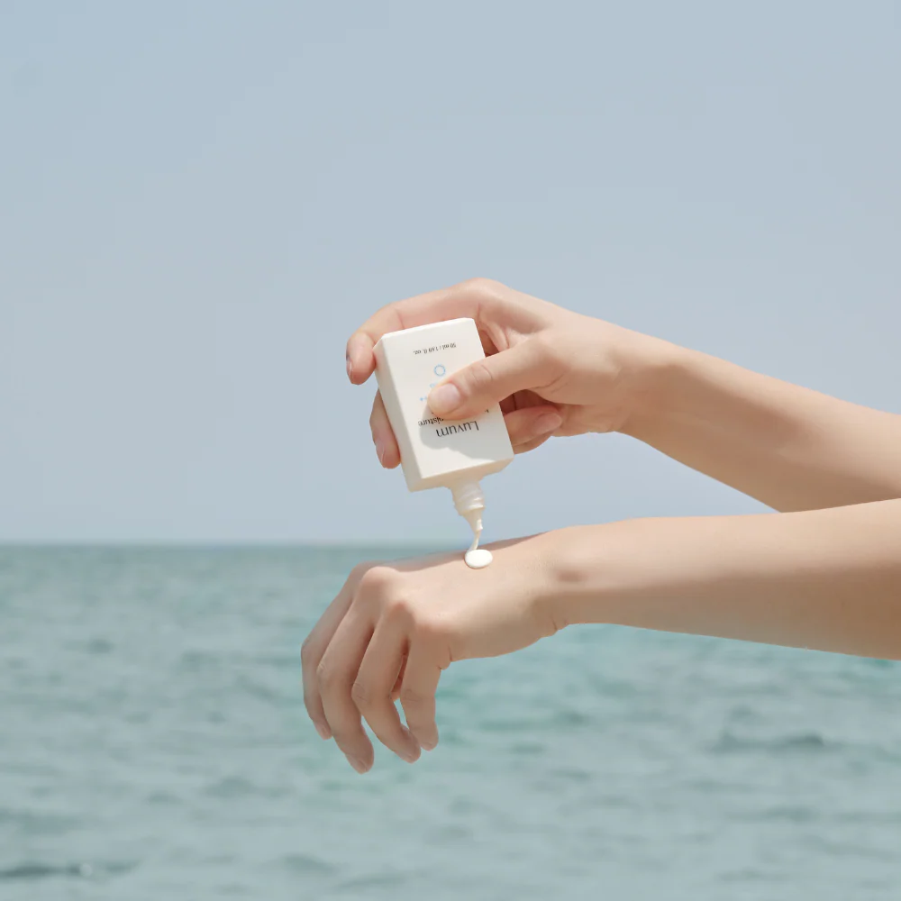 LUVUM Bamboo Hyaluronic Acid Moisture Sunscreen 30ml