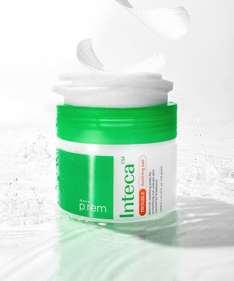MAKE P:REM  Inteca Trouble Soothing Pads 70 sheets, pot vert et blanc sur fond blanc, effet apaisant.