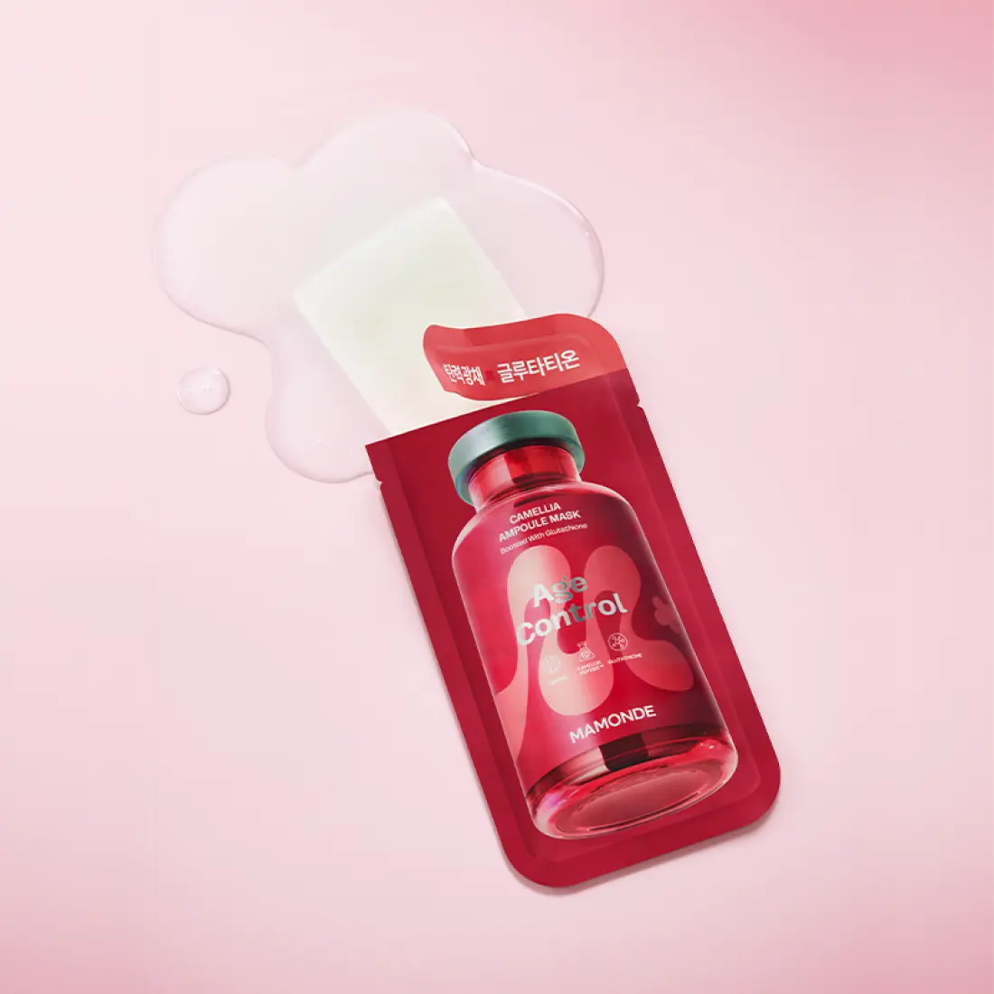MAMONDE Age Control Camellia Ampoule Mask Pack, marque Mamonde, masque hydratant présenté sur fond rose pastel.