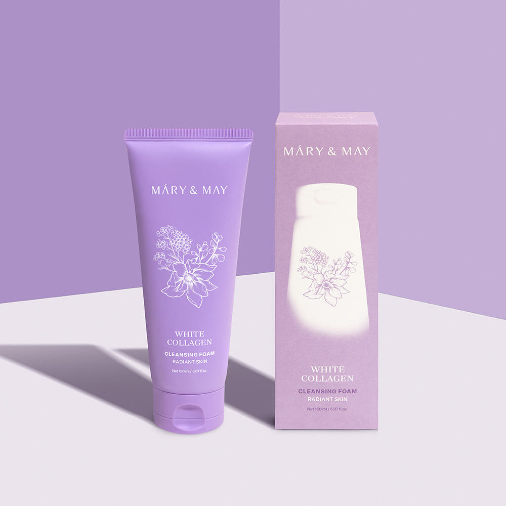 MARY&MAY White Collagen Cleansing Foam 150ml, mousse nettoyante blanche de la marque MARY&MAY, photo produit sur fond violet.