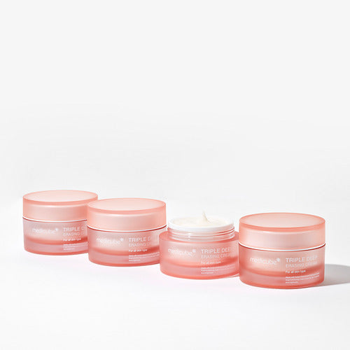 MEDICUBE Triple Collagen Cream 4.0 50ml, crème anti-âge de la marque MEDICUBE en pots roses sur fond blanc.
