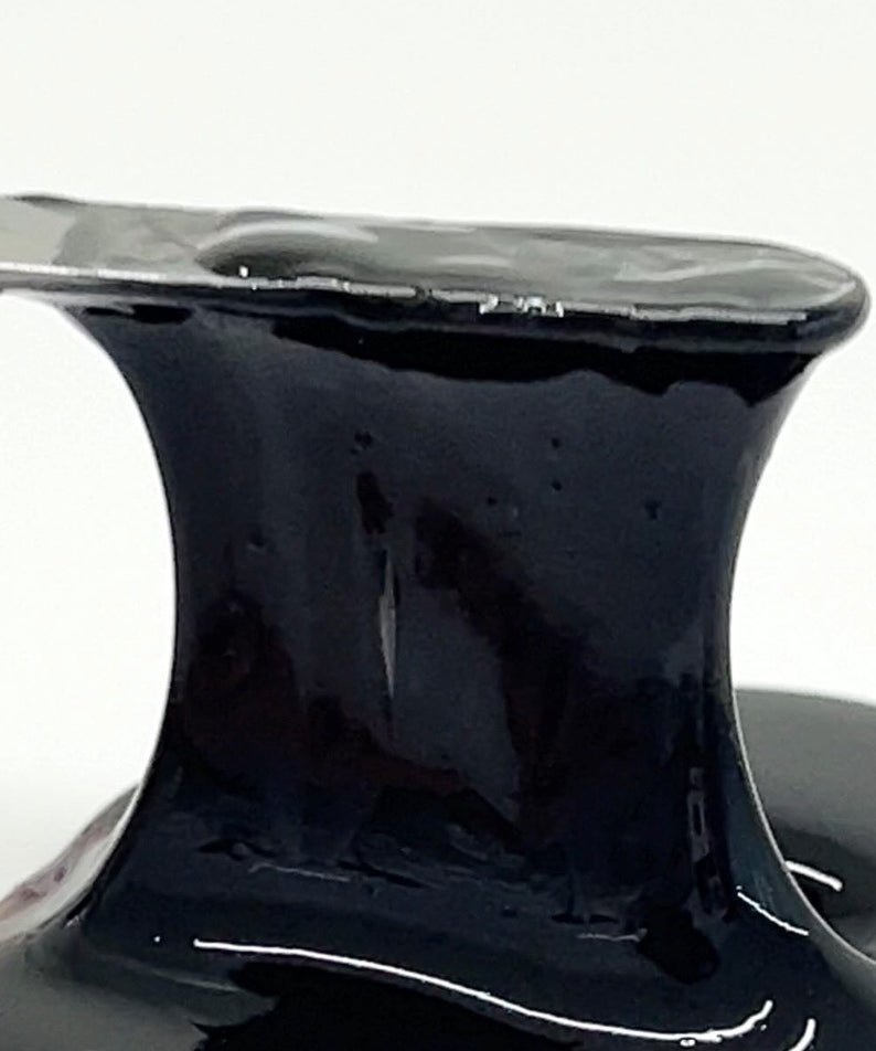 MILK TOUCH Black Mud Pore Waxing Mask 100ml, masque à la boue noire en pot, photo produit sur fond clair.