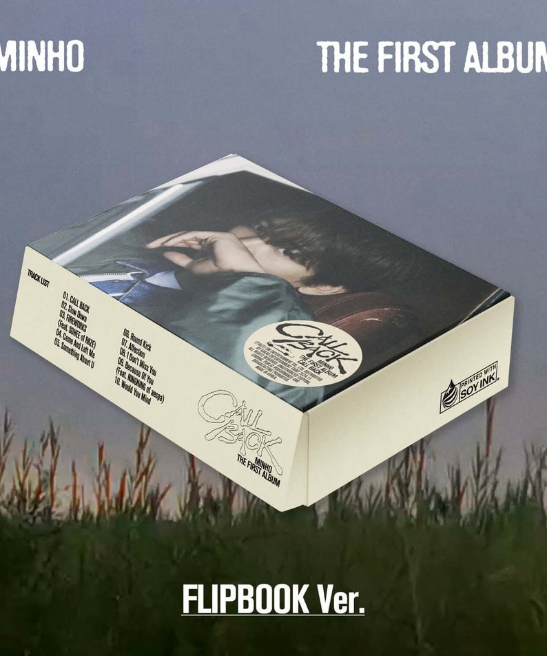MINHO - 1st Album [CALL BACK] (Flipbook Ver.) - Album Kpop : coffret dans l’herbe, visuel extérieur, marque MINHO