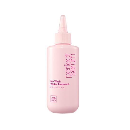 MISE EN SCENE Perfect No Wash Water Treatment 215ml : flacon rose sans rinçage, produit beauté sur fond blanc.