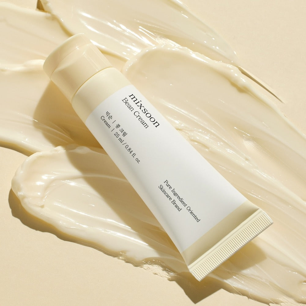 MIXSOON Bean Cream 25ml, tube et crème lisse sur fond beige, mise en scène beauté, marque MIXSOON