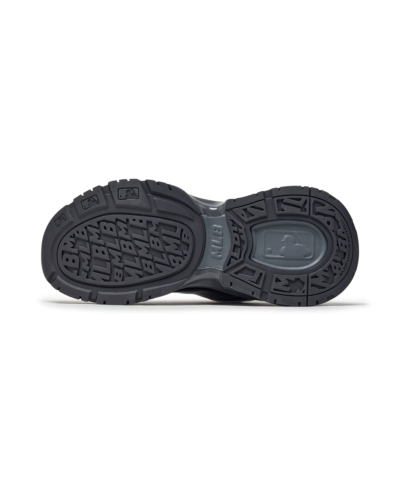 MLB Curve Runner Enamel New York Yankees SILVER, vue semelle avec logo Yankees, chaussure de sport MLB, couleur argent