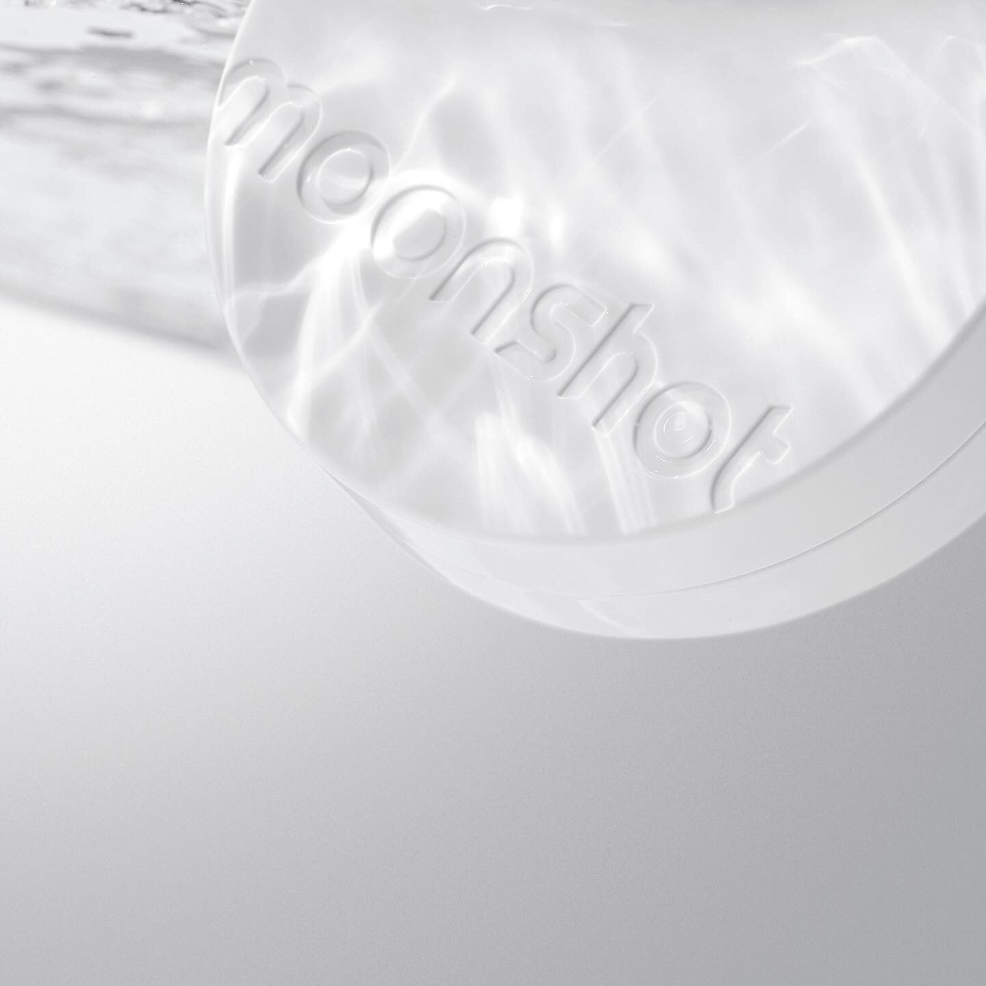 MOONSHOT Conscious Fit Glow Cushion Foundation disponible sur Ma petite Coree, ton Eshop 100% K-beauty en direct de Seoul