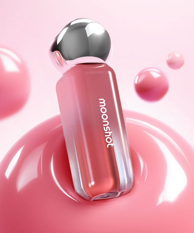 MOONSHOT Jelly Moon Glow Tint : flacon rosé brillant de la marque, bulles et gelée rose en fond pastel.