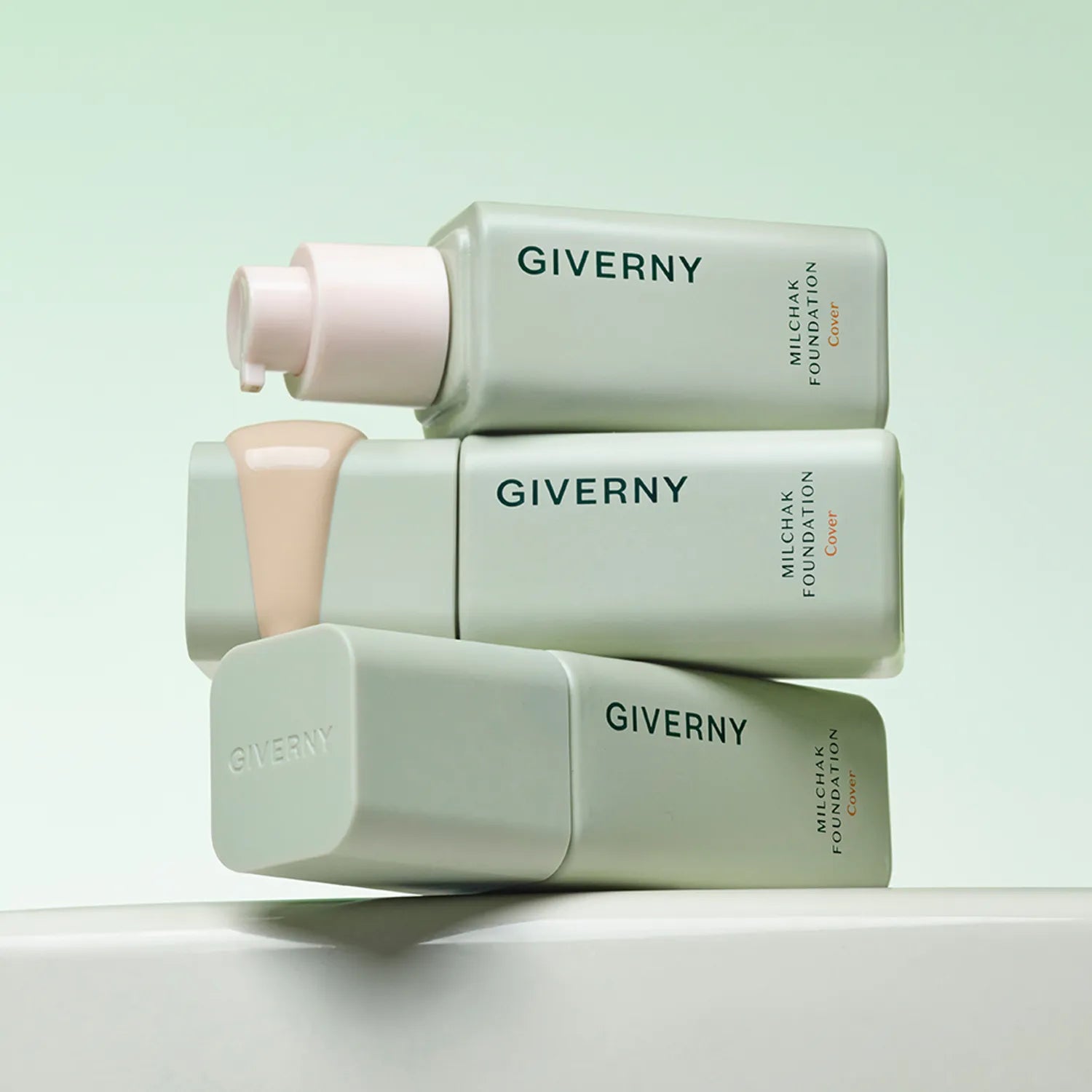 GIVERNY Close-fitting Cover Foundation 30ml (SPF 30 PA++) 30ml