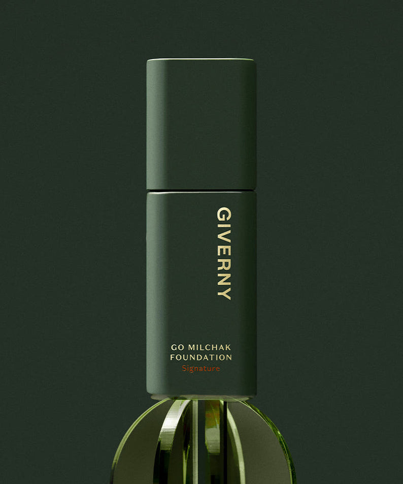 GIVERNY Go Milchak Foundation Signature