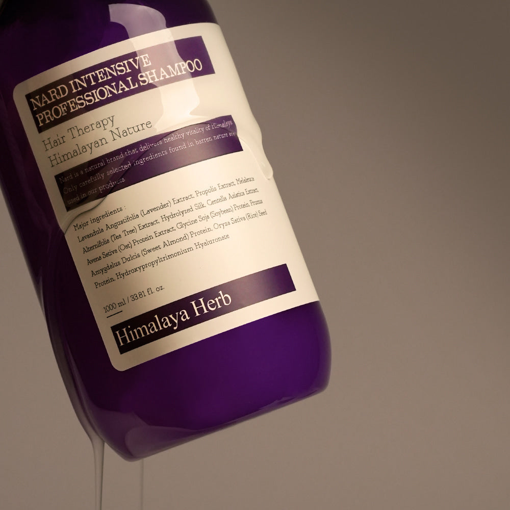 NARD Intensive Professional  Shampoo 1000ml : bouteille de shampoing NARD Himalaya Herb, fond beige, vue produit.