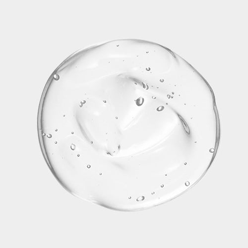 NARD  Scalp Cooling Shampoo 500ml, gel frais sur fond blanc, gouttes d’eau, produit NARD pour refroidir le cuir chevelu