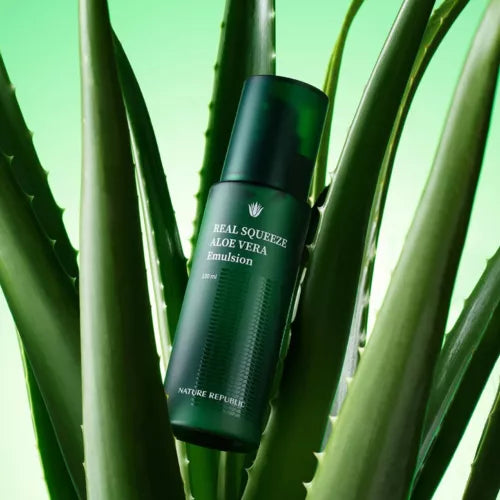 NATURE REPUBLIC Real Squeeze Aloe Vera Essence 50ml disponible sur Ma petite Coree, ton Eshop 100% K-beauty en direct de Seoul