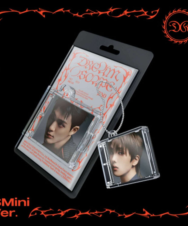 NCT - 5th Album [DREAMSCAPE] (SMini Ver.)(Smart Album) (Random) - Album Kpop, pack SMini avec photos du membre, fond noir.