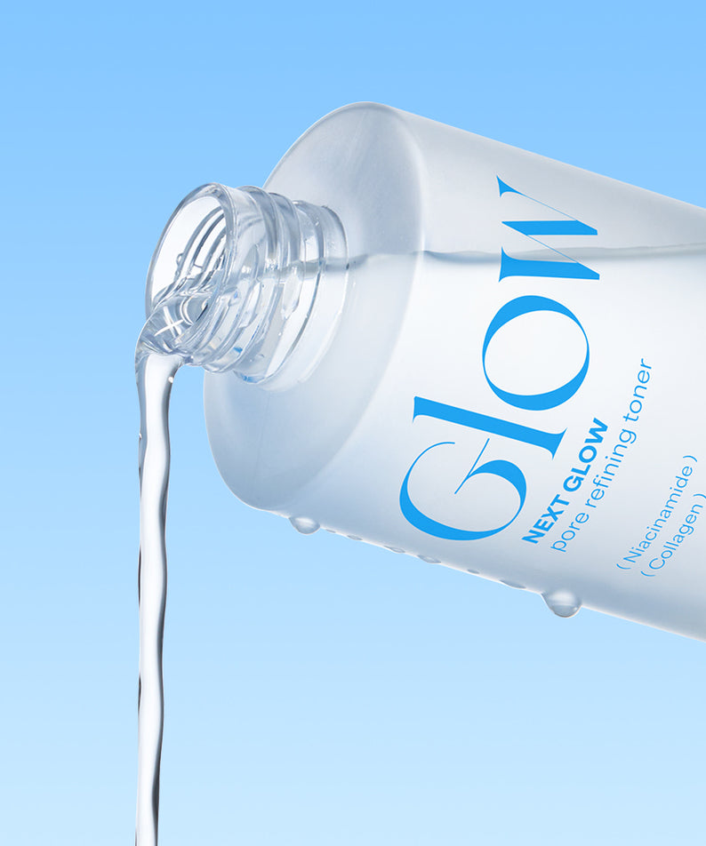 NEOGEN  Next Glow Pore Refining Toner 210ml, flacon sur fond bleu, gros plan en contexte beauté.