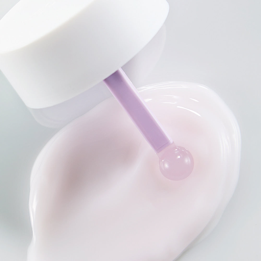 Décris l'image en français en mentionnant le produit, la marque et le contexte visuel : NEOGEN V Biome Soothing Cream 60g.