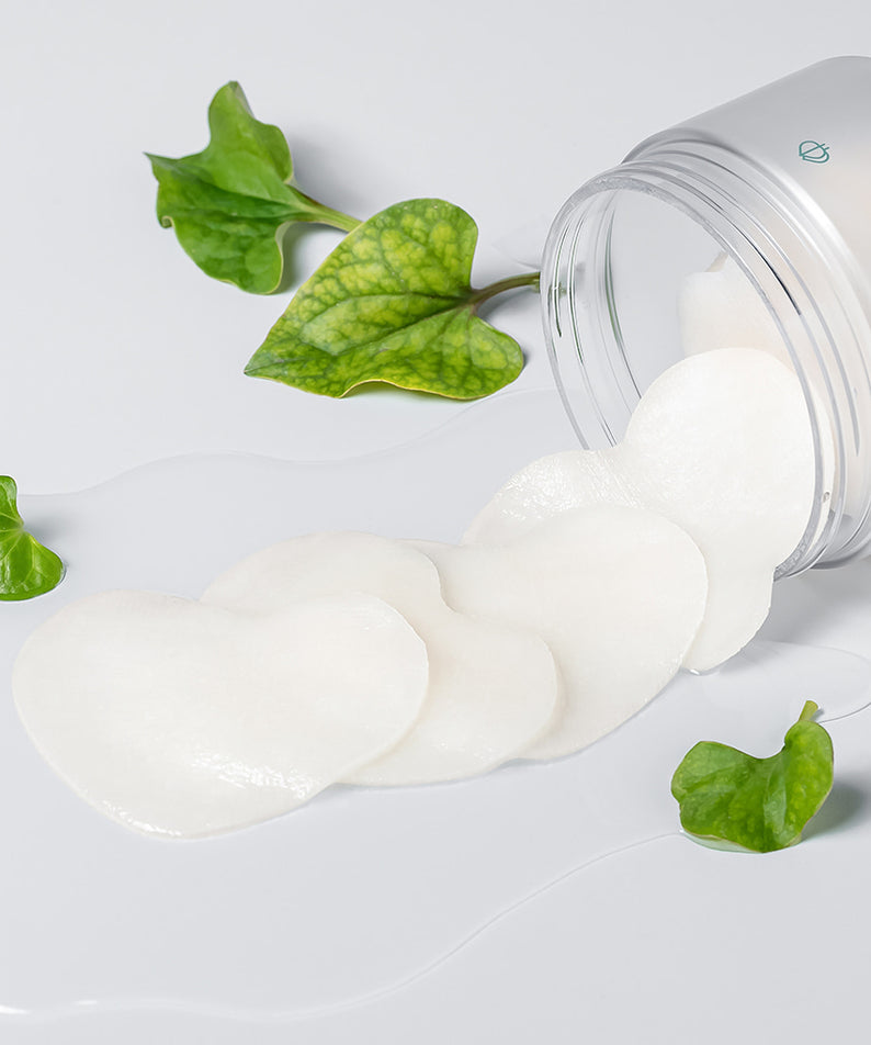 Masque quotidien apaisant NEOGEN Real Heartleaf 40 feuilles en pot avec feuilles de heartleaf, montrant son efficacité apaisante.